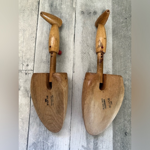 Rochester Shoe Tree Company Mens Shoe Trees - Picture 3 of 6